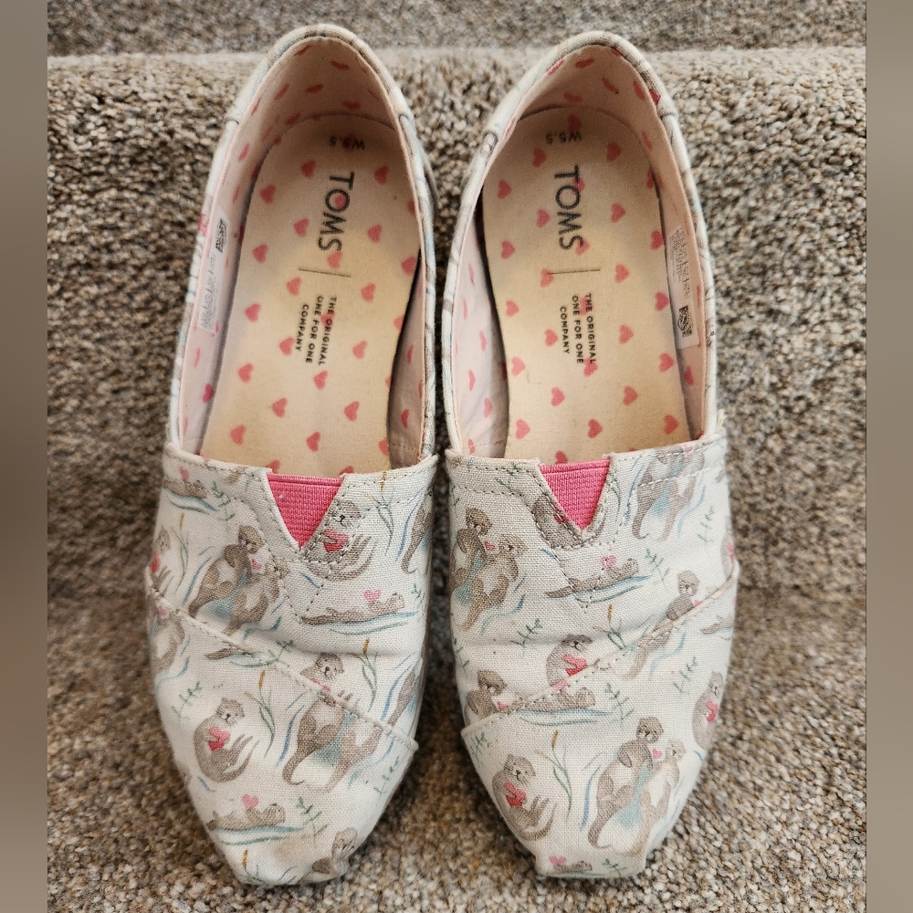 TOMS otter shoes